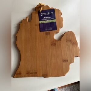 Totally Bamboo Michigan State Shaped Bamboo Serving and Cutting Board. NWT